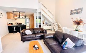 Chester St East - Christchurch Holiday Homes