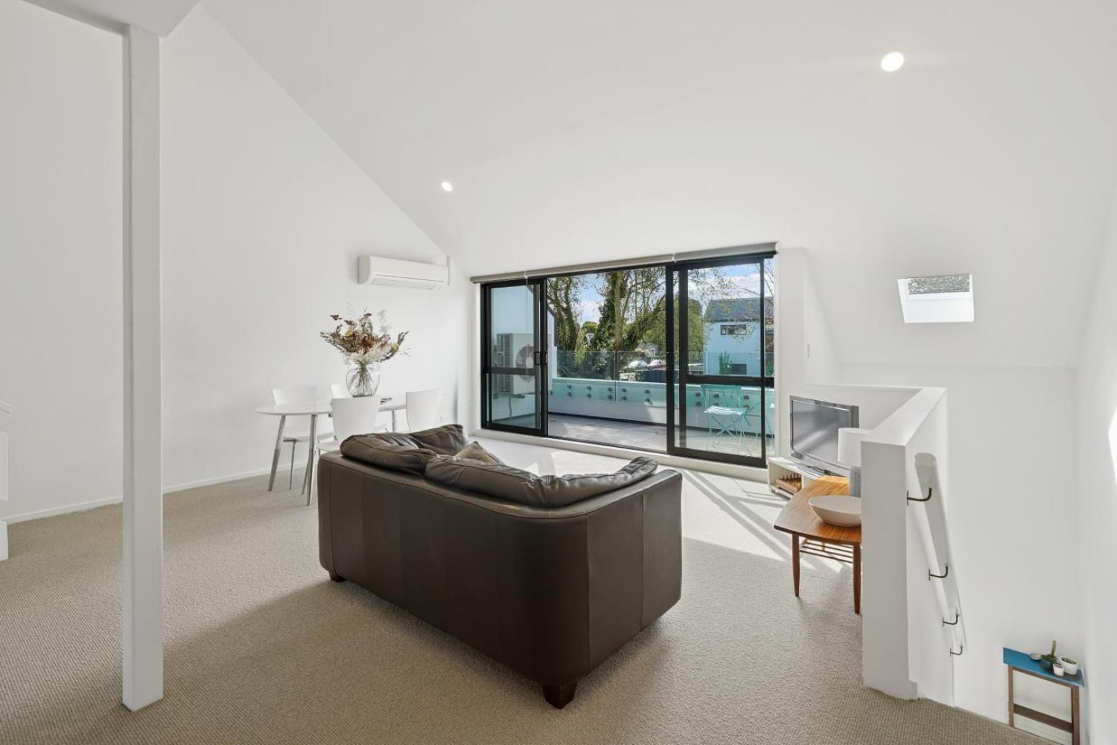 Chester St East - Christchurch Holiday Homes Exterior photo